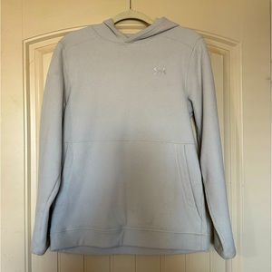 Men’s Under Armour hoodie.